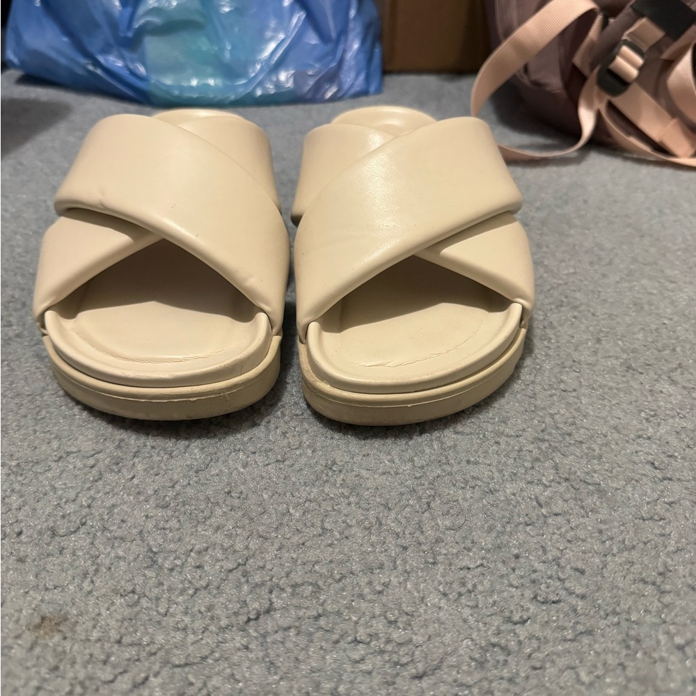 Fabletics cream slides/sandals